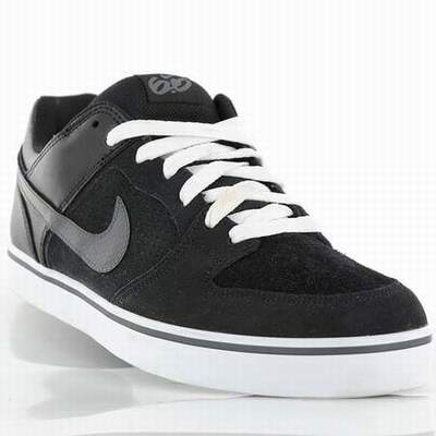 chaussure nike moche
